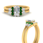 Load image into Gallery viewer, pear-accent-emerald-emerald-cut-wedding-ring-set-in-FD9289EMGEMGR-ANGLE3-NL-YG
