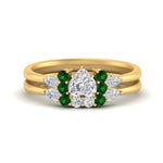 Load image into Gallery viewer, pear-accent-emerald-heart-shaped-wedding-ring-set-in-FD9289HTGEMGR-ANGLE3-NL-YG
