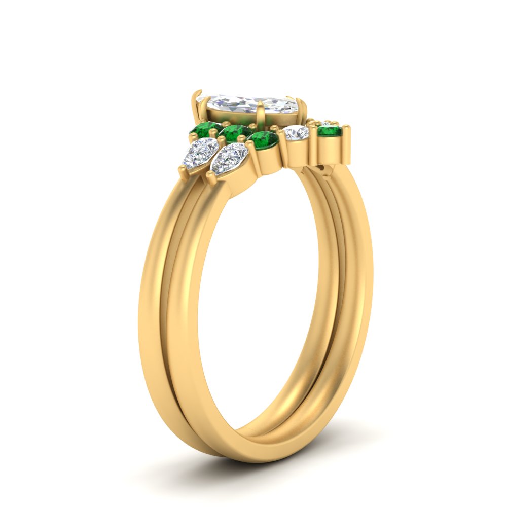 pear-accent-emerald-marquise-cut-wedding-ring-set-in-FD9289MQGEMGR-ANGLE3-NL-YG