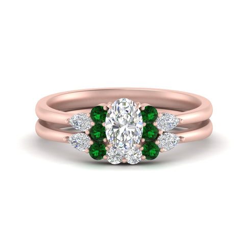 pear-accent-emerald-oval-shaped-wedding-ring-set-in-FD9289OVGEMGR-ANGLE3-NL-RG