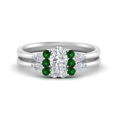 pear-accent-emerald-oval-shaped-wedding-ring-set-in-FD9289OVGEMGR-ANGLE3-NL-WG