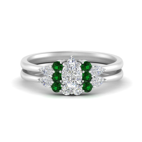 pear-accent-emerald-pear-shaped-wedding-ring-set-in-FD9289PEGEMGR-ANGLE3-NL-WG