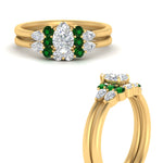 Load image into Gallery viewer, pear-accent-emerald-pear-shaped-wedding-ring-set-in-FD9289PEGEMGR-ANGLE3-NL-YG
