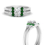 Load image into Gallery viewer, pear-accent-emerald-princess-cut-wedding-ring-set-in-FD9289PRGEMGR-ANGLE3-NL-WG
