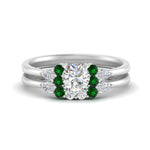 Load image into Gallery viewer, pear-accent-emerald-round-cut-wedding-ring-set-in-FD9289ROGEMGR-ANGLE3-NL-WG
