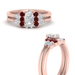 Load image into Gallery viewer, pear-accent-ruby-pear-shaped-wedding-ring-set-in-FD9289PEGRUDR-ANGLE3-NL-RG
