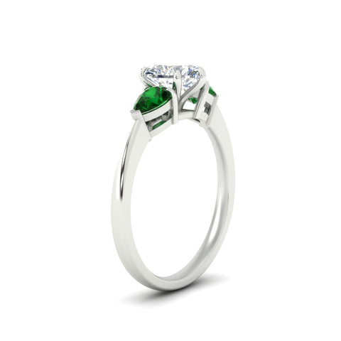 pear-diamond-cathedral-heart-shaped-engagement-ring-with-emerald-in-white-gold-fdenr9210htrgemgrangle2-nl-wg