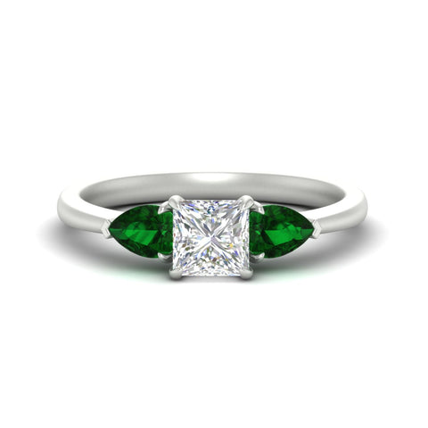 pear-diamond-cathedral-princess-cut-engagement-ring-with-emerald-in-white-gold-fdenr9210prrgemgrsleep-nl-wg