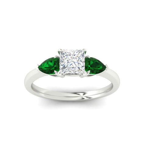 pear-diamond-cathedral-princess-cut-engagement-ring-with-emerald-in-white-gold-fdenr9210prrgemgrangle5-nl-wg
