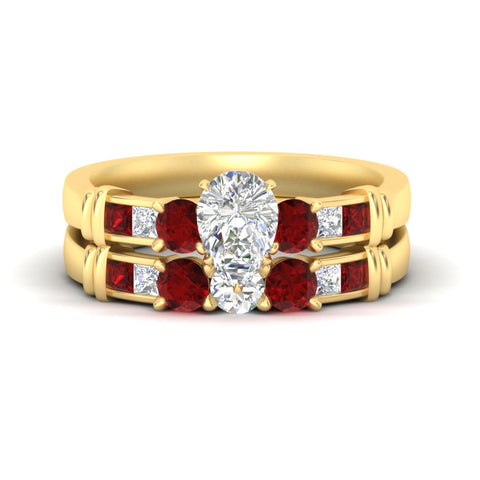 pear-shaped-bridal-ring-set-with-ruby-princess-channel-accents-in-yellow-gold-fdens286pegrudrsleep-nl-yg.jpg