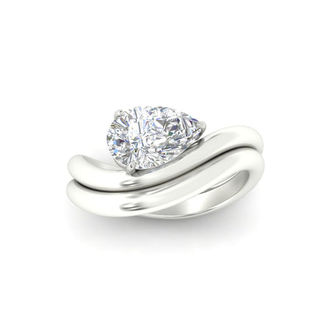 Pear Shaped Wave Solitaire Wedding Band Set