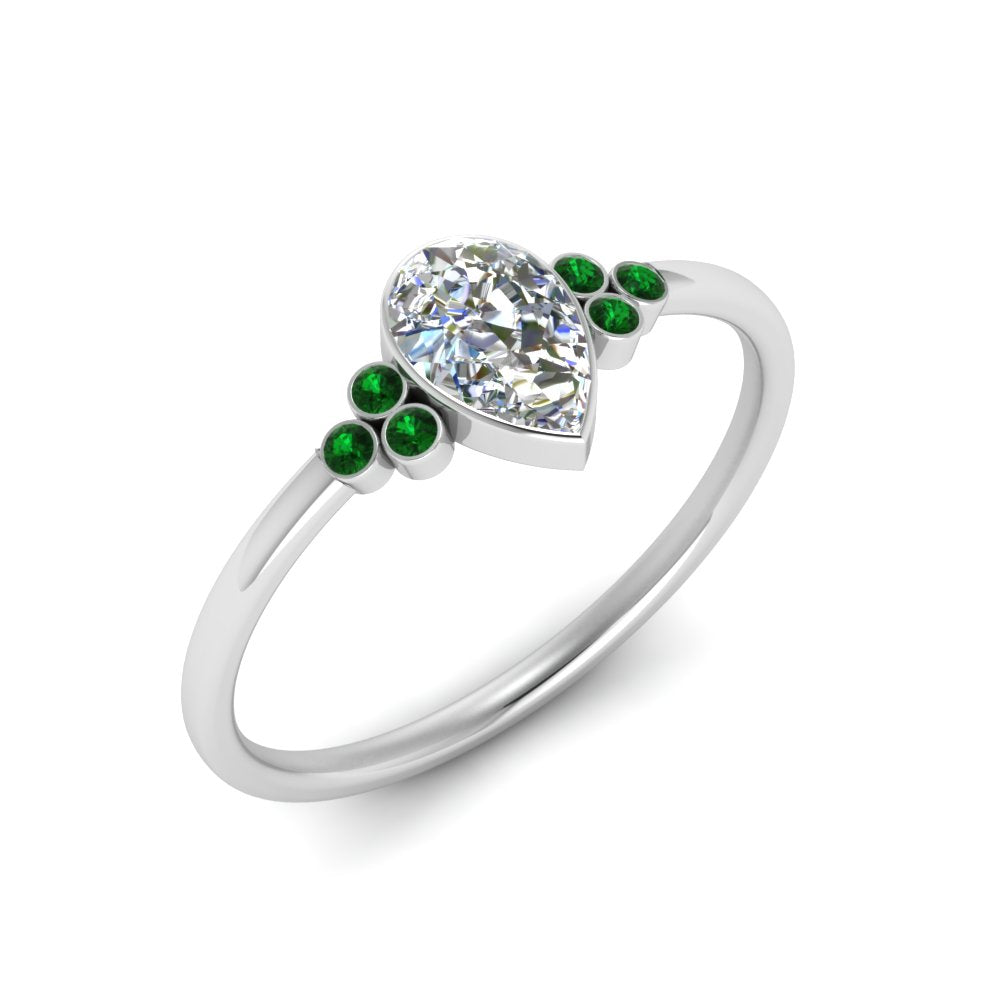 petite-bezel-set-pear-shaped-diamond-engagement-ring-with-emerald-in-white-gold-FD9175PERGEMGRANGLE2-NL-WG