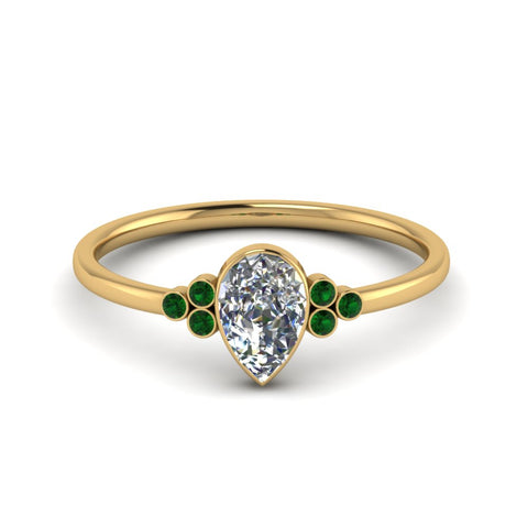 petite-bezel-set-pear-shaped-diamond-engagement-ring-with-emerald-in-yellow-gold-FD9175PERGEMGR-NL-YG