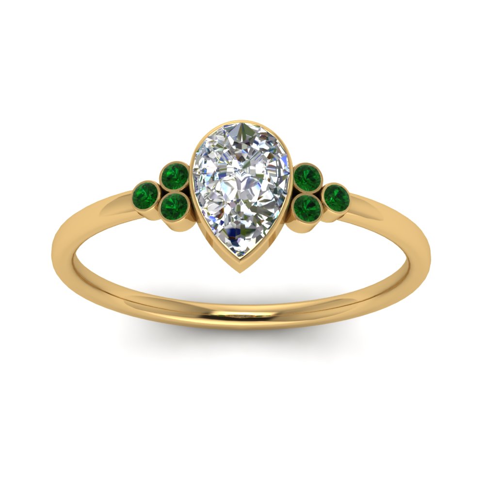 petite-bezel-set-pear-shaped-diamond-engagement-ring-with-emerald-in-yellow-gold-FD9175PERGEMGRANGLE5-NL-YG