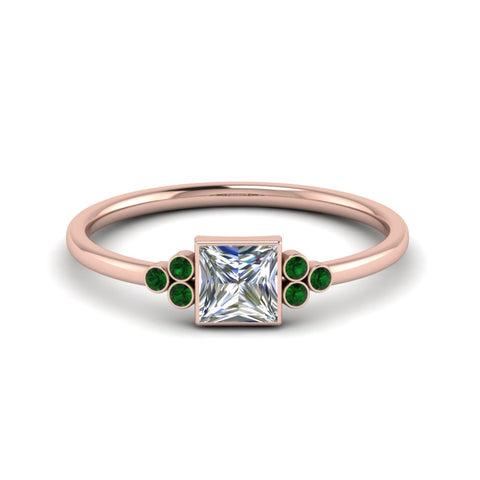petite-bezel-set-princess-cut-diamond-engagement-ring-with-emerald-in-rose-gold-FD9175PRRGEMGR-NL-RG