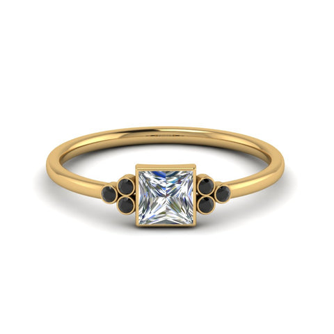 petite-bezel-set-princess-cut-engagement-ring-with-black-diamond-in-yellow-gold-FD9175PRRGBLACK-NL-YG