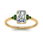 Load image into Gallery viewer, petite-bezel-set-radiant-cut-diamond-engagement-ring-with-emerald-in-yellow-gold-FD9175RARGEMGRANGLE5-NL-YG
