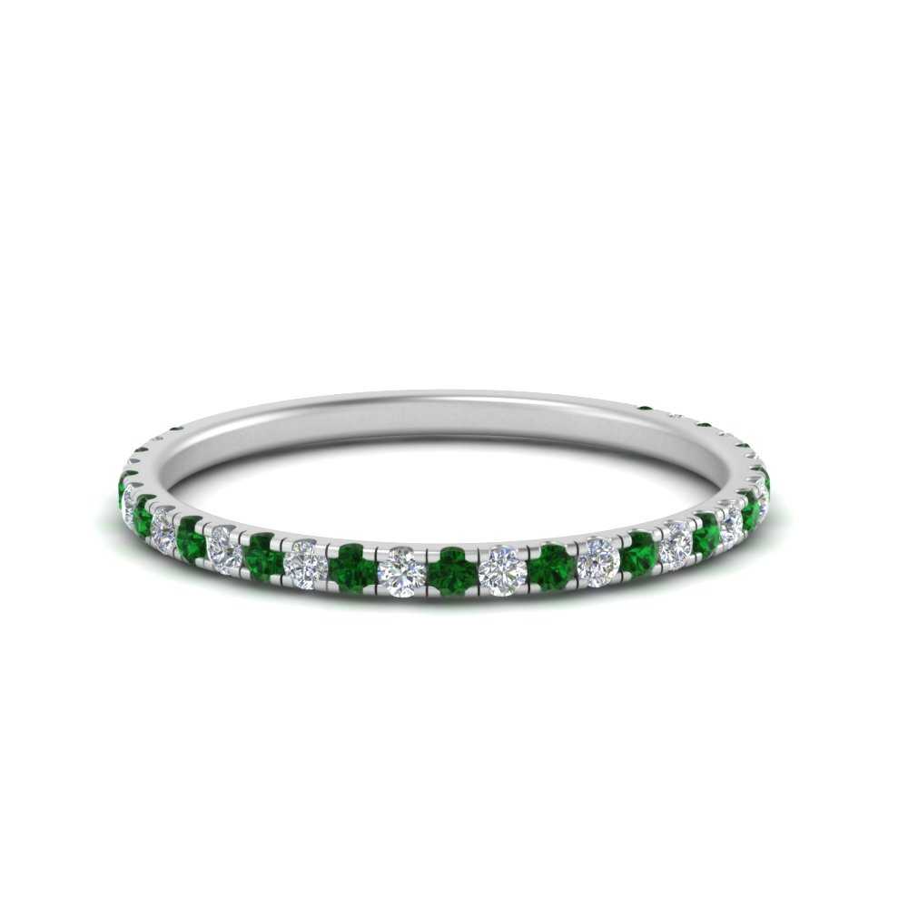petite-scalloped-diamond-wedding-band-with-emerald-in-FD9168BGEMGR-NL-WG
