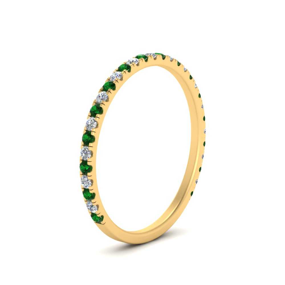 petite-scalloped-diamond-wedding-band-with-emerald-in-FD9168BGEMGR-NL-YG