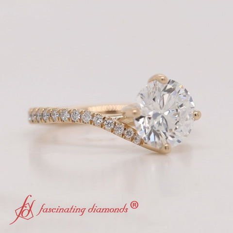 Petite Swirl Round Diamond Ring