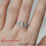 Load and play video in Gallery viewer, Twisted Split Oval Diamond Ring
