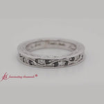 Load and play video in Gallery viewer, vintage-looking-pave-diamond-ring-with-black-diamond-in-white-gold-wg
