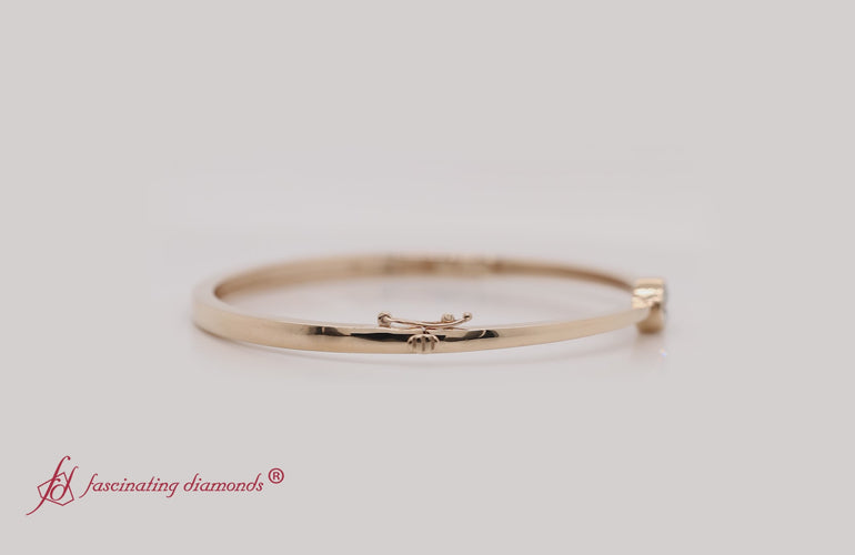 0.50-ct-diamond-solitaire-bangle-bracelet-in-yellow-gold-fdbrc9222-0-50ct