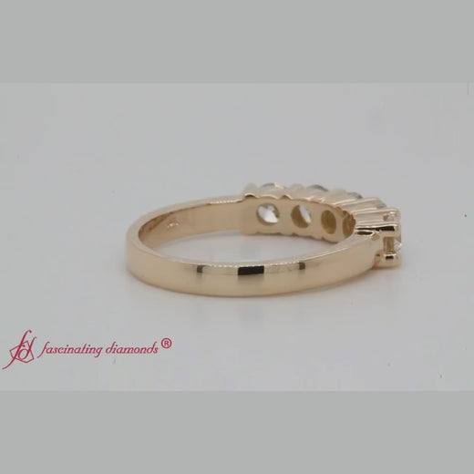 common-prong-style-1-carat-round-diamond-solo-stack-band-in-yellow-gold-FDENS141ROB-1.00CT-720 (2)