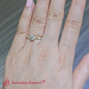 Round-cut-curved-vine-diamond-engagement-ring-in-yellow-gold-720