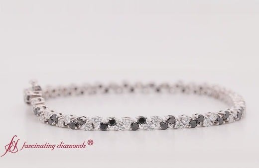5.30-carat-tennis-bracelet-women-with-black-diamond-in-white-gold-fdbrc8743