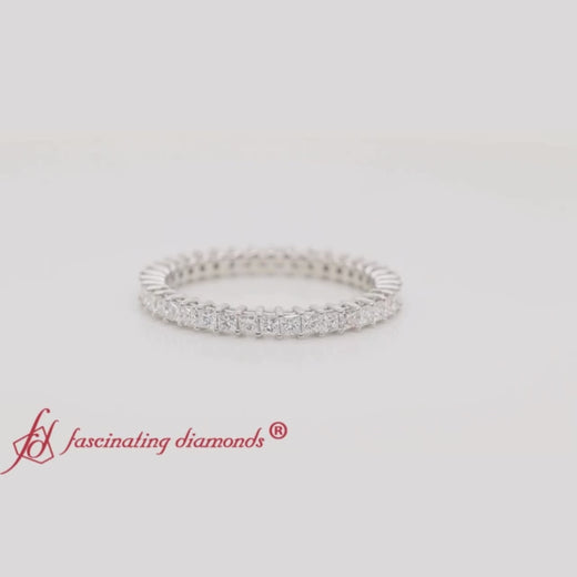 princess-cut-diamond-eternity-ring-1.50-carat-in-white-gold-FDEWB8675PR-1.50CTANGLE5-NL-WG_1080x1080
