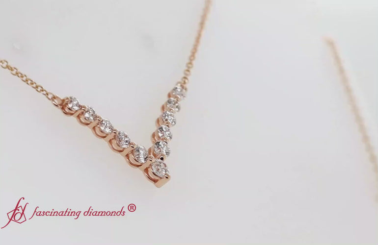 0.75-carat-graduated-diamond-v-shaped-necklace-in-rose-gold-fdnk8068-video