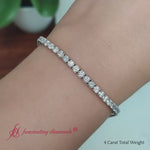 Load and play video in Gallery viewer, Tennis Diamond Bracelet 4 Carat

