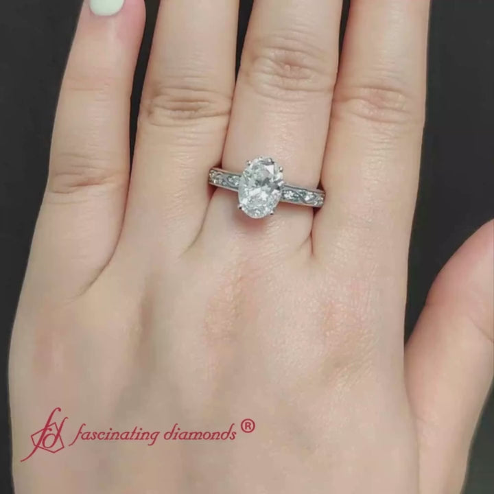 oval-shaped-antique-filigree-diamond-ring-with-ice-blue-topaz-in-14K-white-gold-FDENS3543OVR