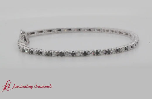 2-carat-diamond-tennis-bracelet-with-black-diamond-in-white-gold-fdbrd8635ro-2-00-ct