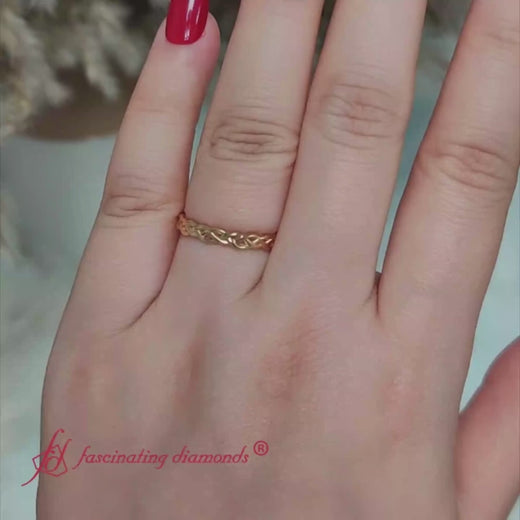 braided-eternity-wedding-band-in-yellow-gold-FD8681B