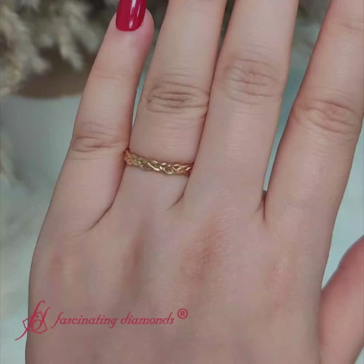 braided-eternity-wedding-band-in-yellow-gold-FD8681B