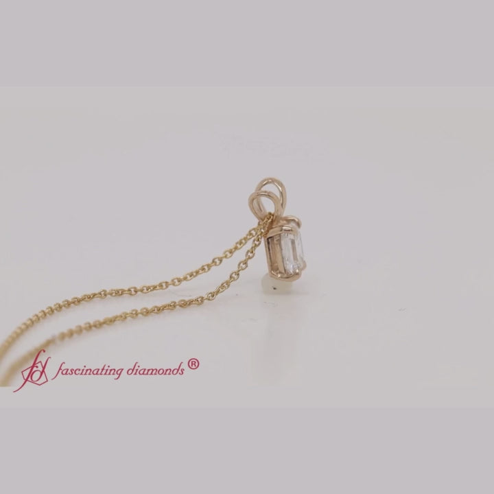 emerald-cut-diamond-solitaire-pendant-in-yellow-gold-fdpd8469em-720