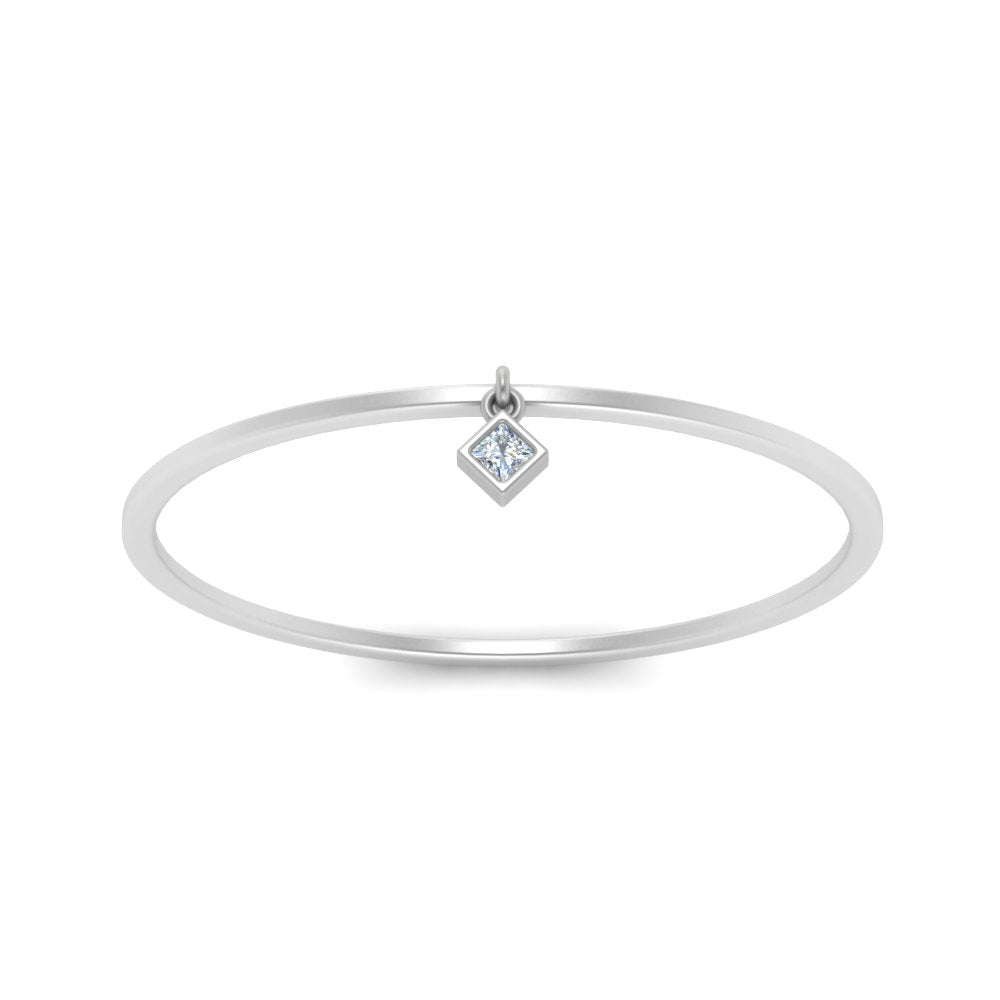 princess-charm-stacking-thin-ring-in-white-gold-FD9392ROR-NL-WG.jpg