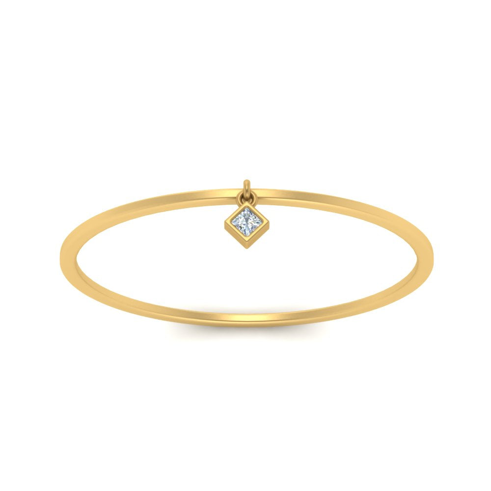 princess-charm-stacking-thin-ring-in-yellow-gold-FD9392ROR-NL-YG.jpg