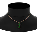 Load image into Gallery viewer, princess-cut-2-carat-3-stone-emerald-necklace-for-women-in-FDPD854GEMGRANGLE1-2.00CT-NL-RG
