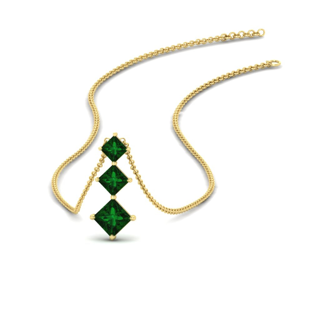princess-cut-2-carat-3-stone-emerald-necklace-for-women-in-FDPD854GEMGRANGLE1-2.00CT-NL-YG