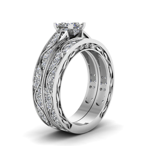 princess-cut-antique-filigree-wedding-ring-set-in-white-gold-FDENS3543PRANGLE2-NL-WG