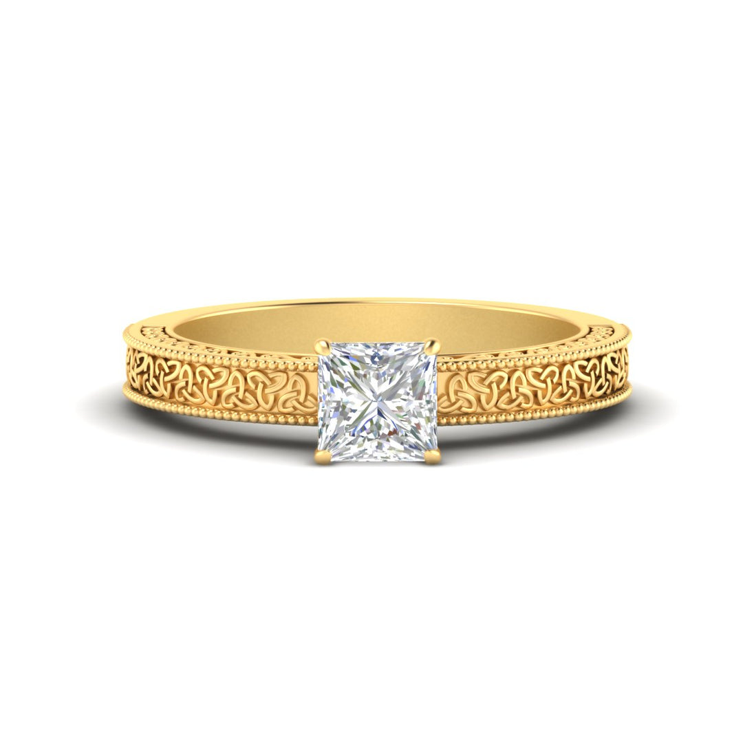 princess-cut-celtic-engraved-solitaire-ring-in-yellow-gold-fdenr8544prrsleep-nl-yg