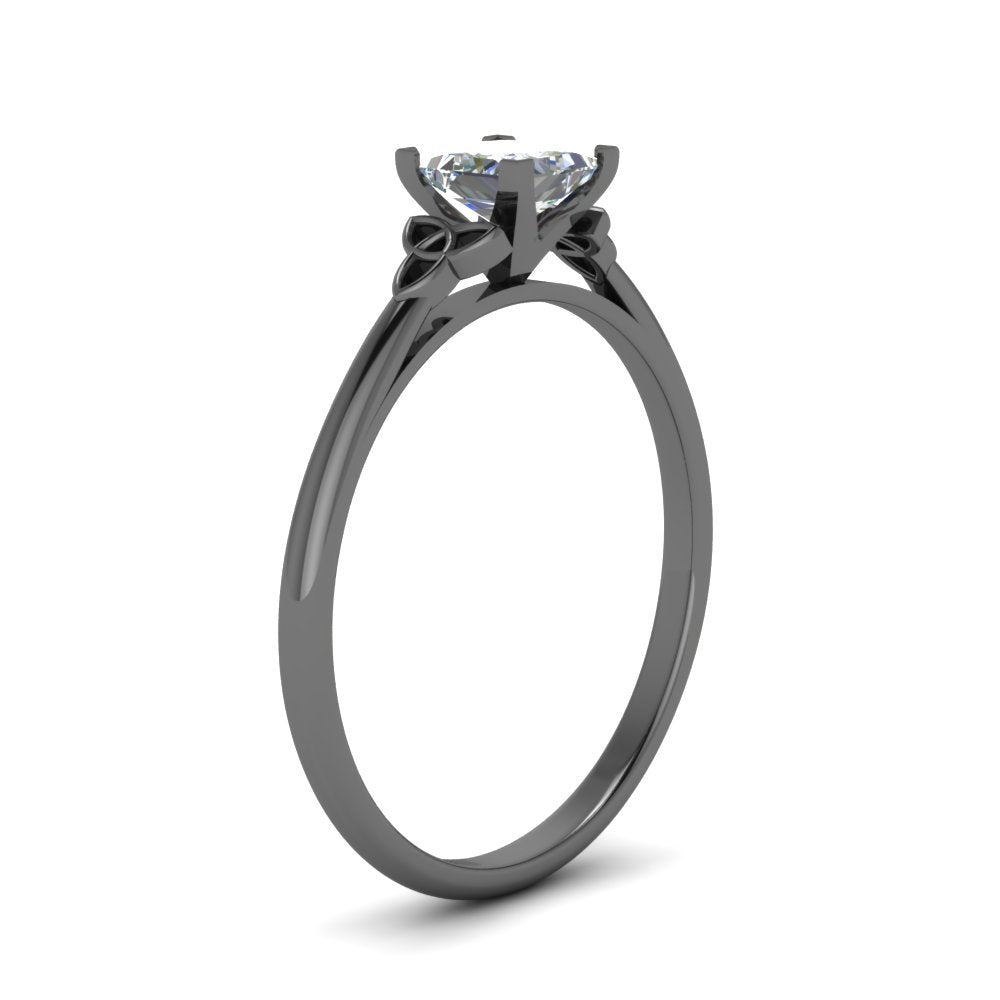 princess-cut-diamond-celtic-solitaire-ring-in-black-gold-FD8541PRRANGLE2-NL-BG?v=1758624165