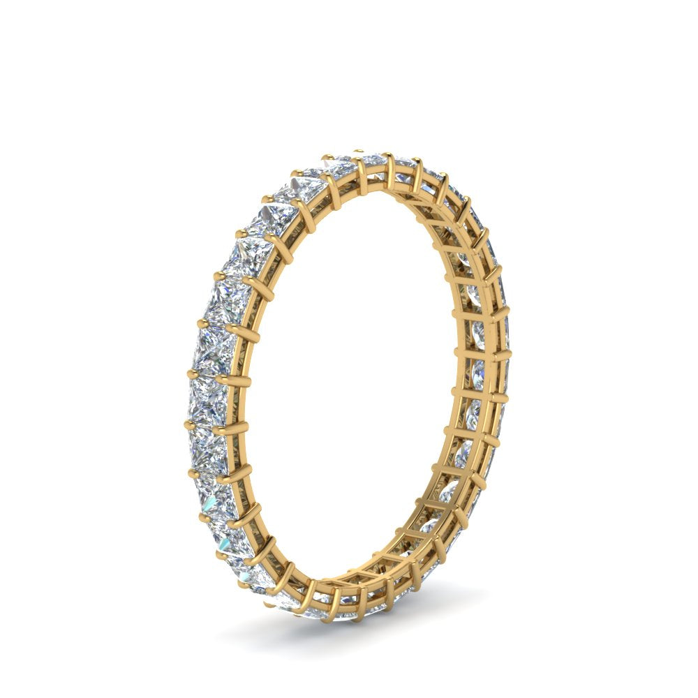princess-cut-diamond-eternity-ring-1.50-carat-in-yellow-gold-FDEWB8675PR-1.50CTANGLE2-NL-YG