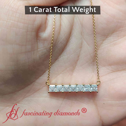 princess-cut-diamond-horizontal-bar-pendant-in-yellow-gold-fdpd8420-fancy-nl-yg