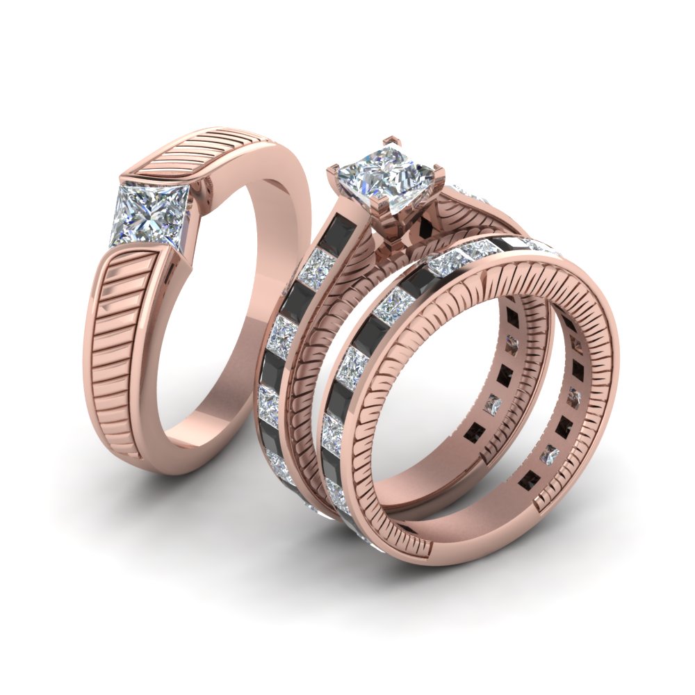 princess-cut-engraved-trio-matching-diamond-wedding-sets-with-black-diamond-in-18K-rose-gold-FD8225TPRGBLACKANGLE2-NL-RG?v=1756184721