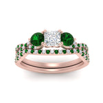 Load image into Gallery viewer, princess-cut-twisted-floral-prong-emerald-wedding-set-in-rose-gold-FD10257PRGEMGR-ANGLE5-NL-RG_abda9617-b222-4e47-a03c-ef44d3d9ed76?v=1756360168
