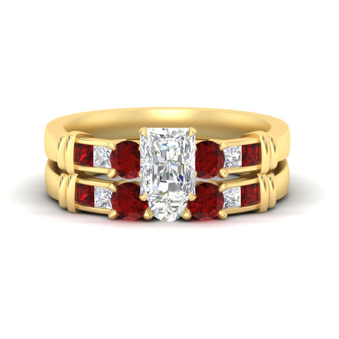 radiant-cut-bridal-ring-set-with-ruby-princess-channel-accents-in-yellow-gold-fdens286ragrudrsleep-nl-yg.jpg
